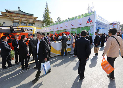 SITON Machinery Stands Out in 2013 Beijing Mining Machine Exhibition 2013-10-29