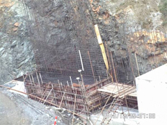 Retaining wall on the right bank of the downstream of gate dam